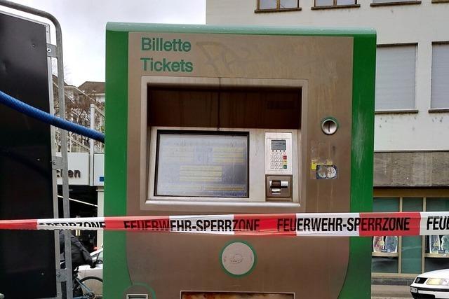 Fahrkartenautomaten in Basel mit unbekannter Säure übergossen