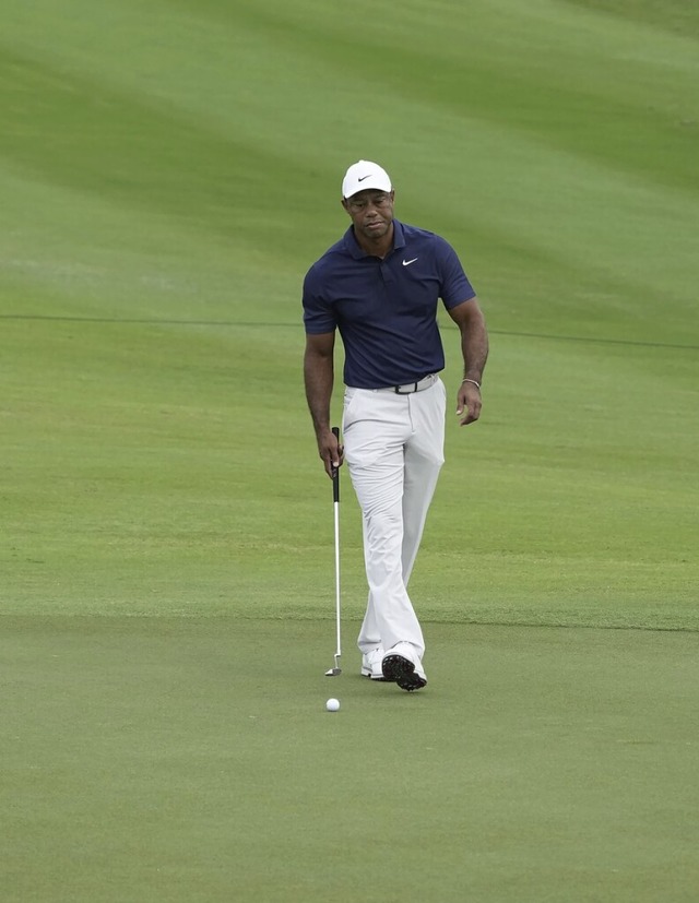 Ein Rasen wie ein Teppich: Top-Golfer ... einer Trainingsrunde auf den Bahamas.  | Foto: Fernando Llano (dpa)