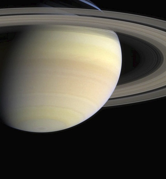 Im November war der Saturn mit dem Teleskop gut zu entdecken.  | Foto: HO