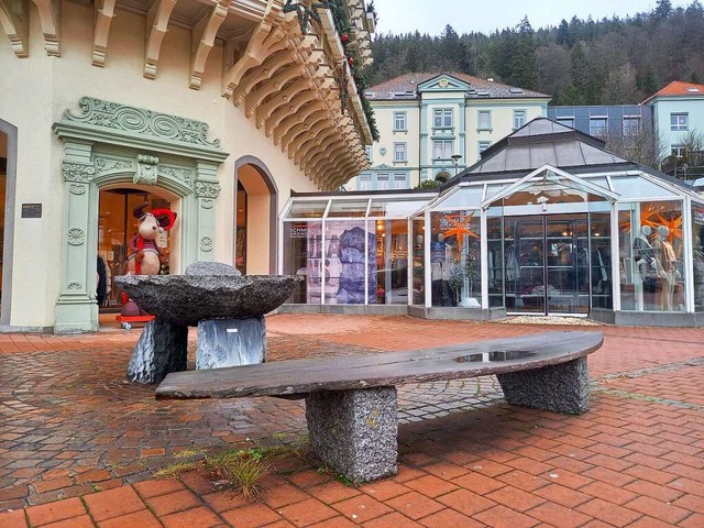 Der Pavillon wird durch einen Neubau e...iner versenkbaren Verkaufstheke Platz.  | Foto: Sebastian Barthmes