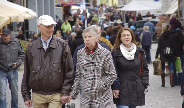 An verkaufsoffenen Sonntagen ist die B...Bild entstand beim Frhlingsfest 2016.  | Foto: Hildegard Siebold