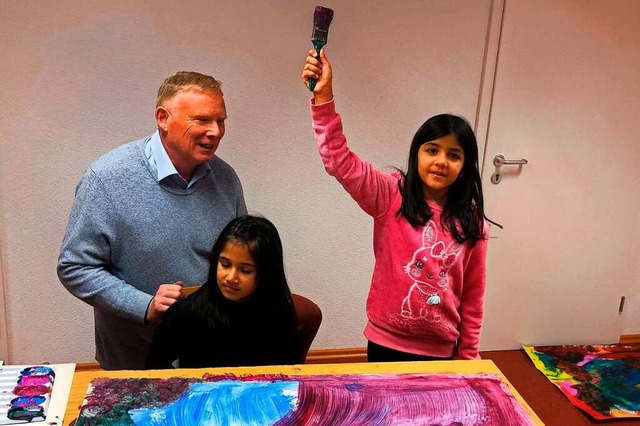 Kinder der Mal- und Theatergruppe Zele...er &#8222;Roten Fabrik&#8220; in Zell.  | Foto: Thilo Fessmann