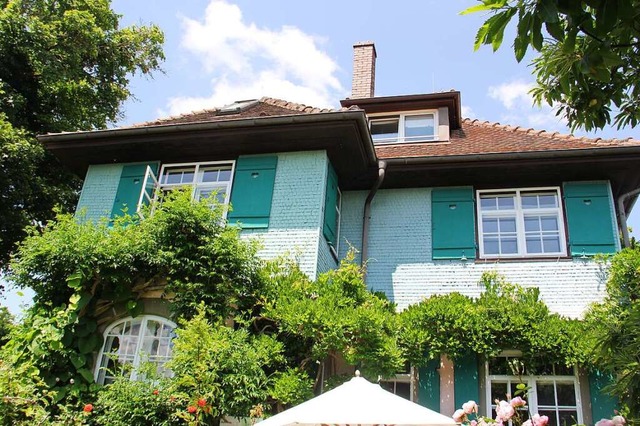 In diesem Haus lebte Hermann Hesse zu ...eben soll ein Wohnblock gebaut werden.  | Foto: Uli Fricker