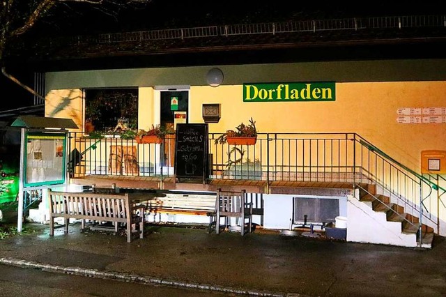 Im Dorfladen in Krnberg soll nicht da...s Ladens in ein Bistro zu ermglichen.  | Foto: Thomas Winckelmann