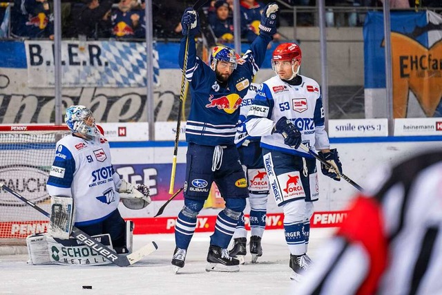 Die Wild Wings Cody Brenner (links) un...chts) hatten in Mnchen das Nachsehen.  | Foto: IMAGO/kolbert-press/Ulrich Gamel