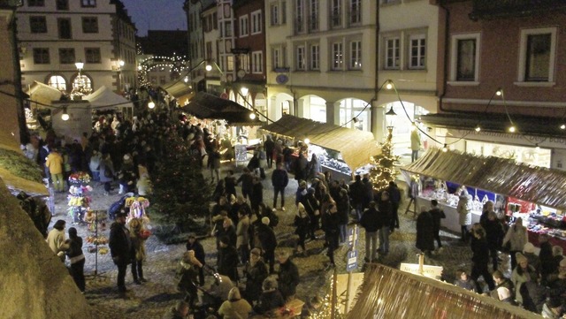 Stimmungsvoll prsentierte sich der En...atz und rund um die Wallfahrtskirche.   | Foto: Ruth Seitz