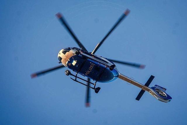 Hubschraubereinsatz und Sperrung nach Autounfall in Hottingen