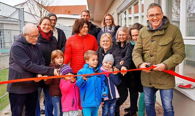 Die Einweihung des Kindergarten Aueng...Ferdinand Burger (rechts) vorgenommen.  | Foto: Jrgen Schweizer