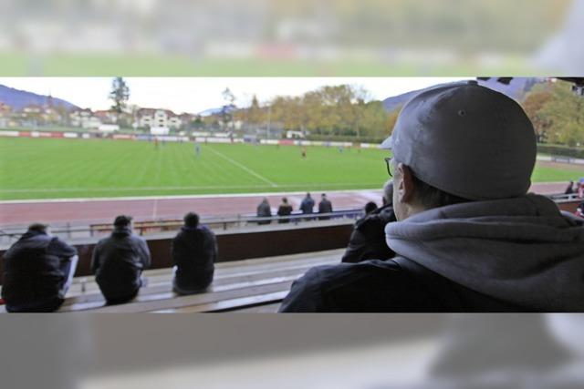 Dem Referee auf die Pfeife geschaut