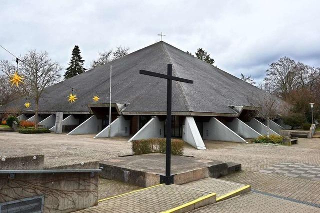 Wieder schliet eine Kirche aus Statikgrnden – dieses Mal St. Andreas in Freiburg-Weingarten