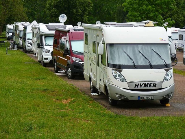 Der Wohnmobilstellplatz am Breisacher ...der franzsischen Rheininsel bekommen.  | Foto: Sattelberger