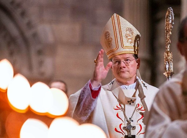 Freiburgs Erzbischof Stephan Burger, h...ld vom ersten Weihnachtsfeiertag 2019.  | Foto: Patrick Seeger (dpa)