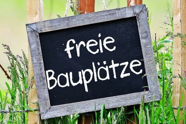 Gemeinderat und Gemeindeverwaltung sin...ht einig, was Baupltze kosten sollen.  | Foto: Marco2811 - Fotolia