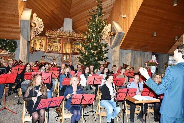 Konzert in Schluchsee: Welthits zur Weihnachtszeit