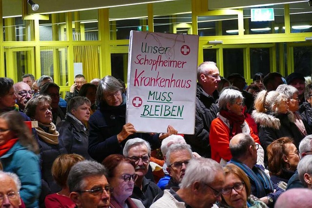 Gro war der Unmut ber die angekndig...Januar. Am Ende kam alles ganz anders.  | Foto: Andr Hnig