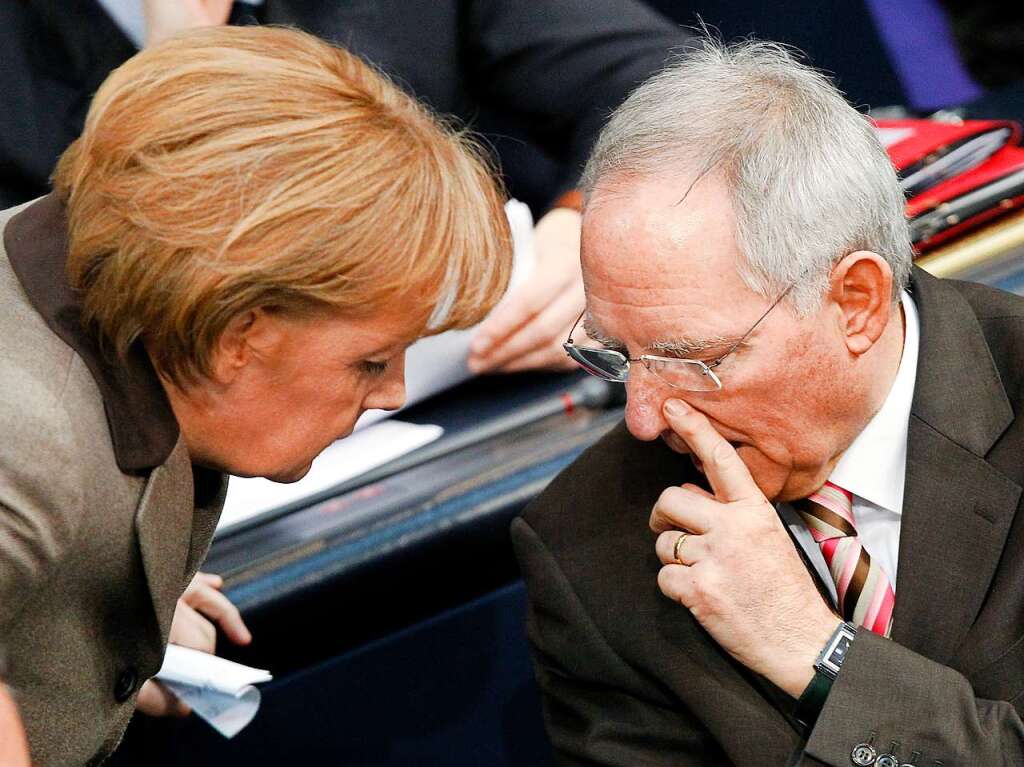 Bundeskanzlerin Merkel und Finanzminister Schuble im Jahr 2010