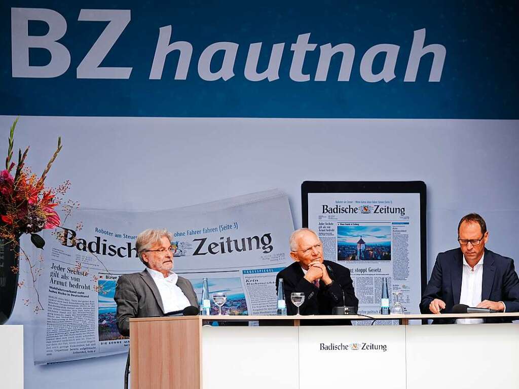 BZ-Hautnah-Interview 2017: BZ-Herausgeber Thomas Hauser, Wolfgang Schuble, BZ-Chefredakteur Thomas Fricker