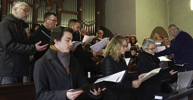 Der Kirchenchor Schuttertal zeigte bei...ng der Missa Brevis ein hohes Niveau.   | Foto: Juliana Eiland-Jung