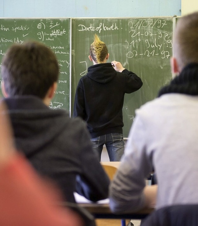 Englischlernen an einer Realschule  | Foto: Julian Stratenschulte