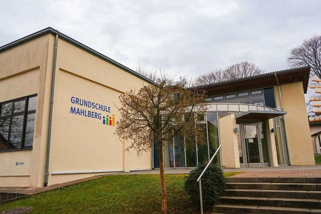 Beim Mittagessen in der Mahlberger Grundschule geht es eng zu.  | Foto: Sandra Decoux-Kone