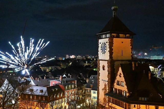 Von Knalltüten und Knallkörpern in Freiburger Silvesternächten