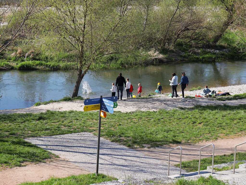 Von der Bevlkerung schon mit einer gewissen Ungeduld erwartet, wurde Anfang April das Gelnde der Neuenburger Landesgartenschau 2022 am Rhein fr die ffentlichkeit freigegeben. Schnell entwickelte es sich zu einem beliebten Naherholungsgebiet.