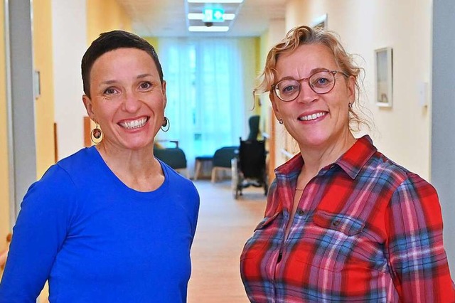 Die Palliativpflegerinnen Jana Pfau und Beate Mller (rechts)  | Foto: Michael Bamberger