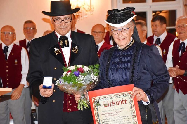 Die Gemeinde St. Peter hat zum Neujahr...hwr von Rudolf Schuler ausgezeichnet.  | Foto: Thomas Biniossek