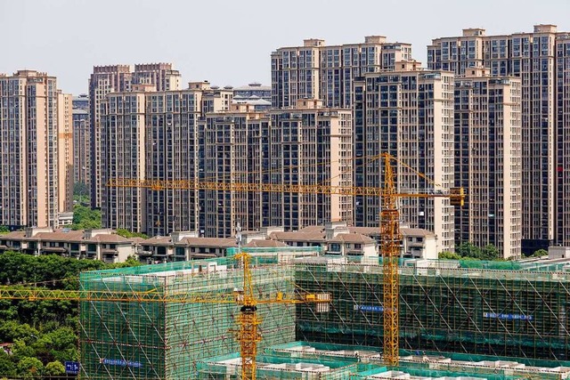 China kmpft mit einer anhaltenden Immobilienkrise.  | Foto: Sheldon Cooper (dpa)
