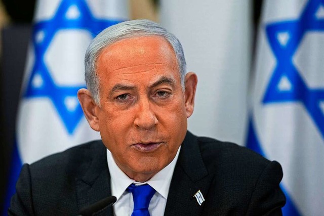 Benjamin Netanjahu hat innenpolitisch ...klatante Niederlage einstecken mssen.  | Foto: Ohad Zwigenberg (dpa)
