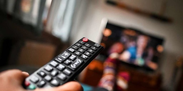 Ab Juli drfen Vermieter die TV-Gebhren nicht mehr auf die Nebenkosten umlegen.  | Foto: Britta Pedersen (dpa)