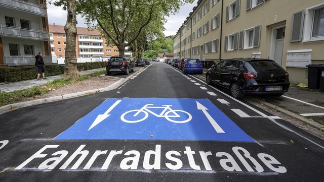 Eine Fahrradstrae mit Vorfahrt fr Zw...arter Strae am Sdrand von Zhringen.  | Foto: Patrick Seeger (Stadt Freiburg)