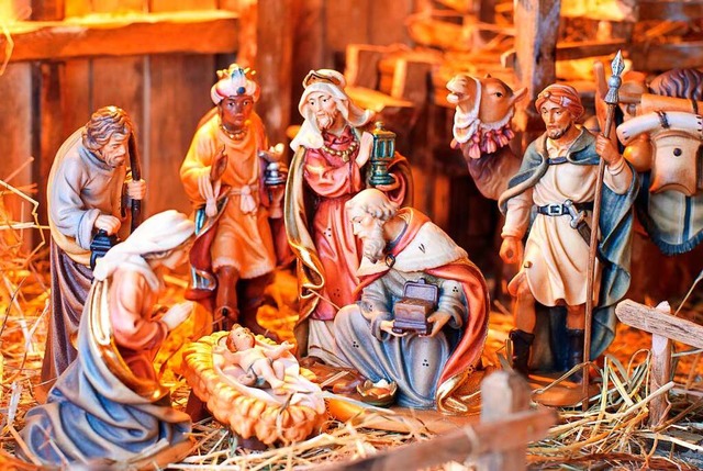 Geschenke fr einen Knig: Die Heilige...ge bringen Gold, Weihrauch und Myrrhe.  | Foto: Alexander Hoffmann (stock.adobe.com)