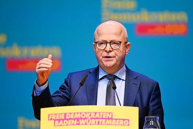 Michael Theurer, Vorsitzender der FDP ...n wir zusammenhalten&#8220;, sagte er.  | Foto: Bernd Weibrod (dpa)