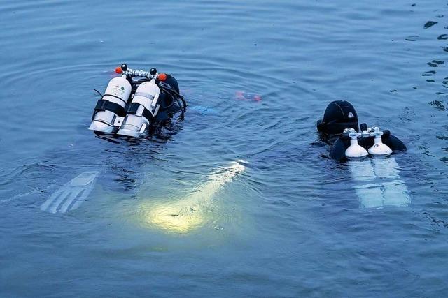 Taucher suchen wieder erfolgreich Schatz im Bodensee