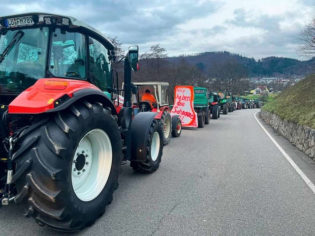 Rund 660 Fahrzeuge sind im Kreis Lrra...chen Raitbach und Hausen im Wiesental.  | Foto: Nicolai Kapitz