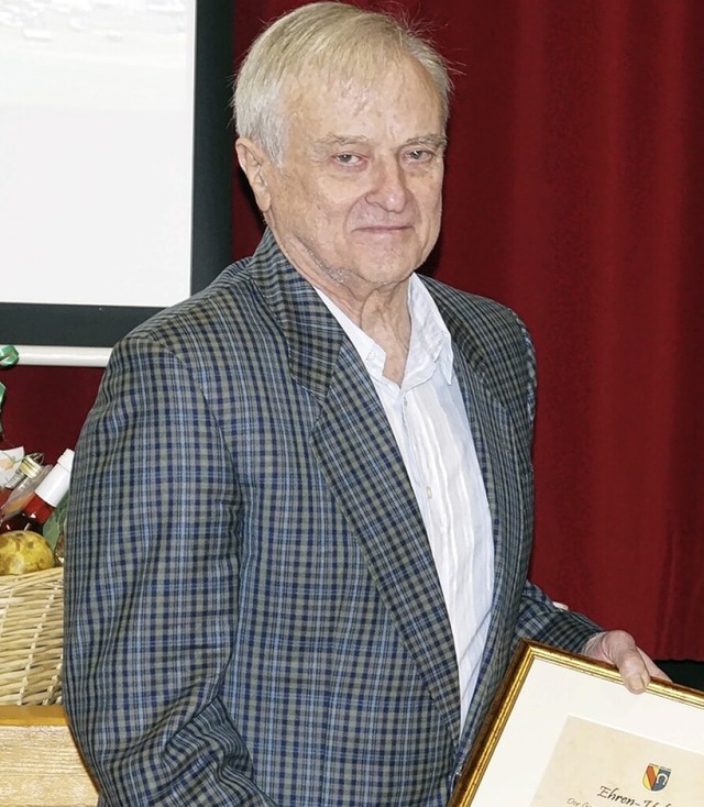 Altbrgermeister Rudolf Schpflin ist jetzt Ehrenbrger von Schallbach  | Foto: Silke Hartenstein