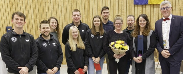 Die Geehrten beim Neujahrsempfang am D...meister Christian Pickhardt (rechts).   | Foto: Martin Wendel