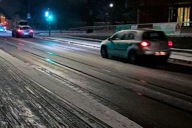 Schnee- und Eisgltte behindern Berufsverkehr in und um Freiburg – B31 und B3 betroffen