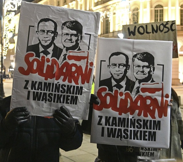 Polens  neue Opposition solidarisiert sich.  | Foto: Radek Pietruszka (dpa)