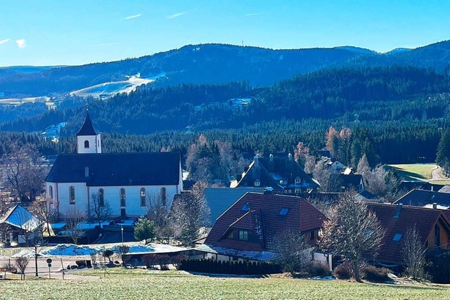 Blick auf Breitnaus Mitte: Wer wird in...ren die Gemeinde im Rathaus gestalten?  | Foto: Tanja Bury