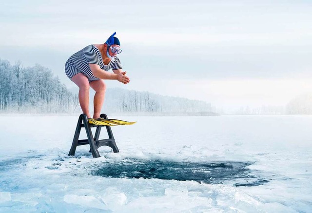 Ein  Sprung ins kalte Wasser soll das ...ken &#8211; doch stimmt das berhaupt?  | Foto: Przemyslaw Koch