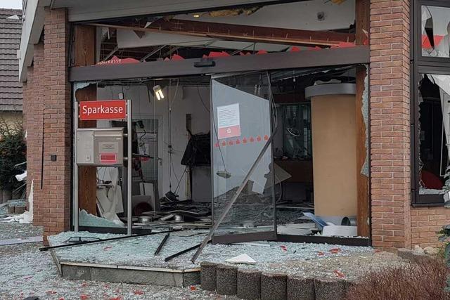 Unbekannte sprengen Geldautomaten in Kappel-Grafenhausen