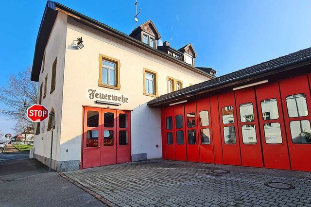 Die Stadt will das Feuerwehrhaus an de...oll eine neue Nutzung gefunden werden.  | Foto: Stefan Ammann