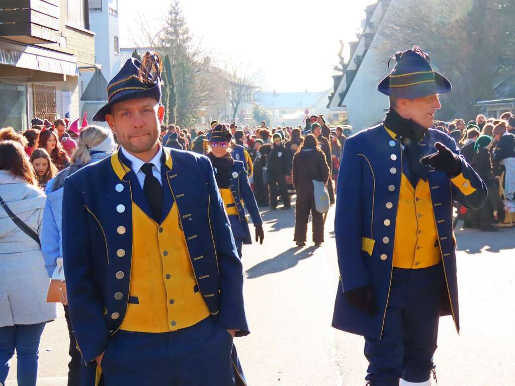 Impression vom groen Fasnachtsumzug in Wehr zum 150. Geburtstag der Narrenzunft und vom Zunftmeisterempfang im Rathaus