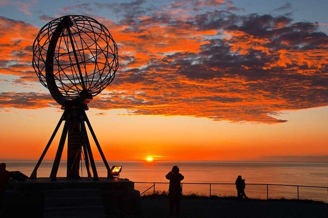 Am Nordkap zur Zeit der Mitternachtssonne  | Foto: Rageziv (Shutterstock.com)