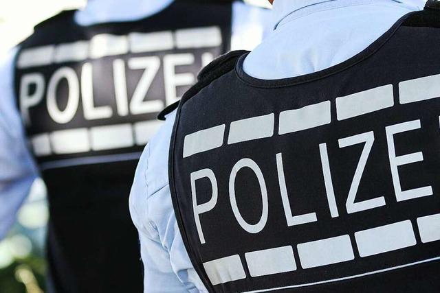 Zwei Mnner gehen nach Streit in Schutterwald auf Polizei los