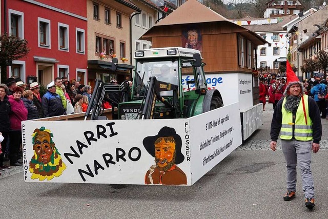 Der letzte Schnauer Rosenmontagsumzug...ieses Jahr wird es wieder einen geben.  | Foto: Hans-Jrgen Hege