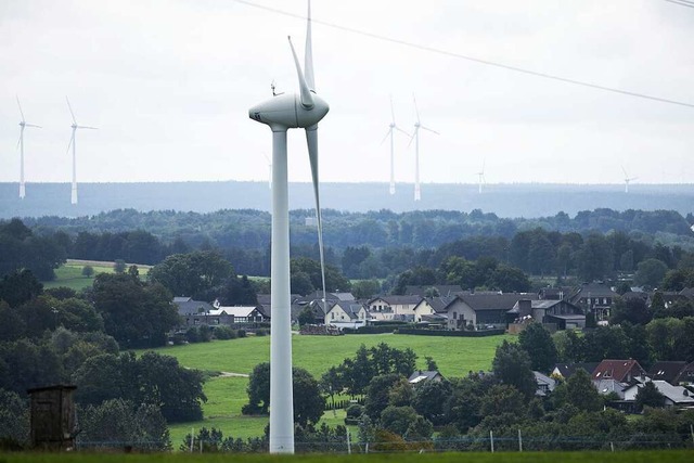 Der Windkraft-Ausbau konzentriert sich... ein Beispiel aus Nordrhein-Westfalen.  | Foto: Rolf Vennenbernd