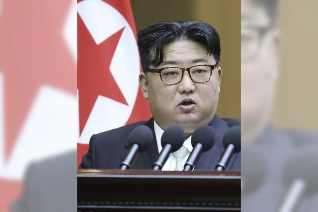 Bereitet Kim sein Volk auf einen Krieg vor?